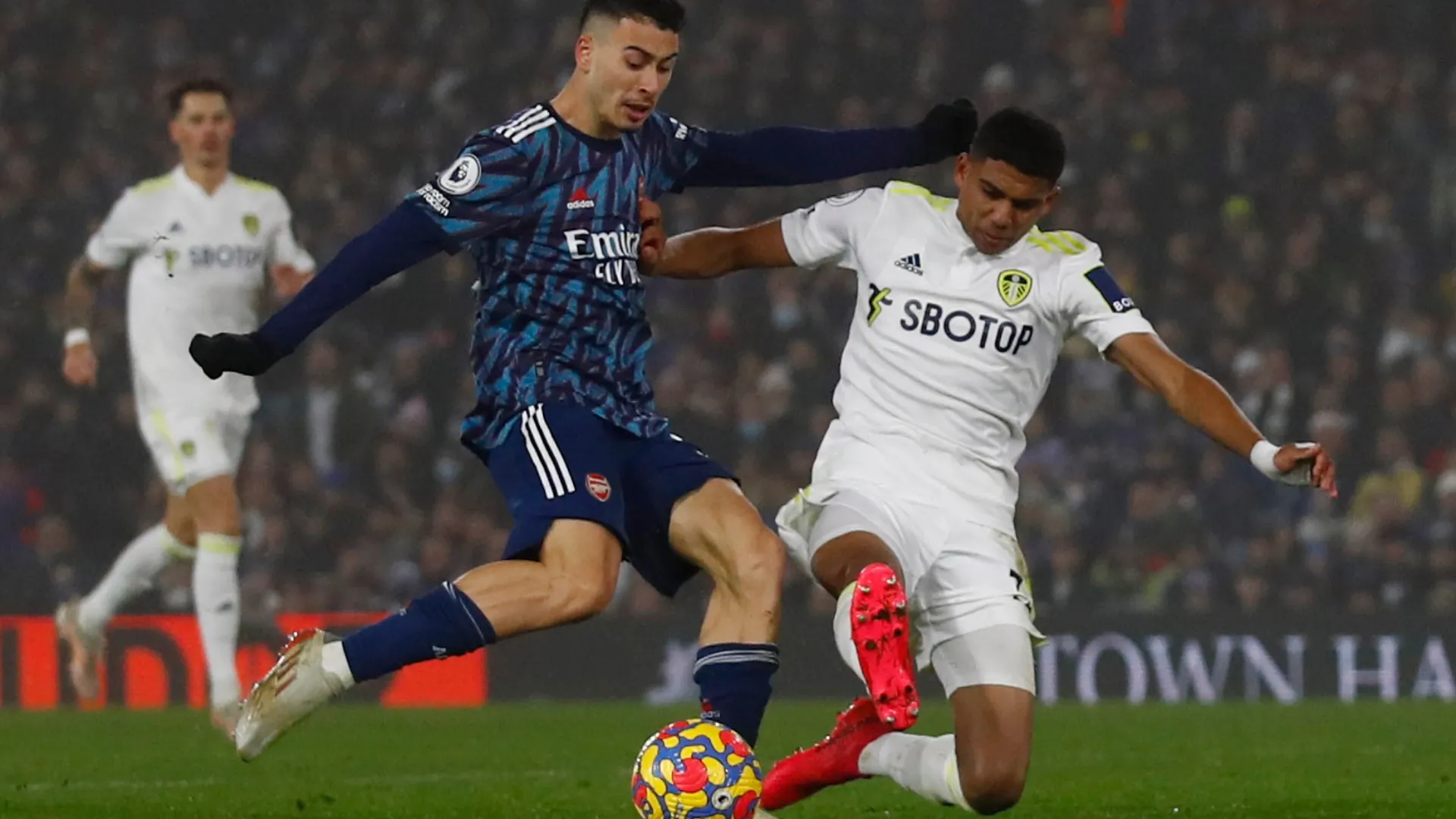 Cody Drameh khi còn thi đấu cho Leeds United trước khi đến Hull City