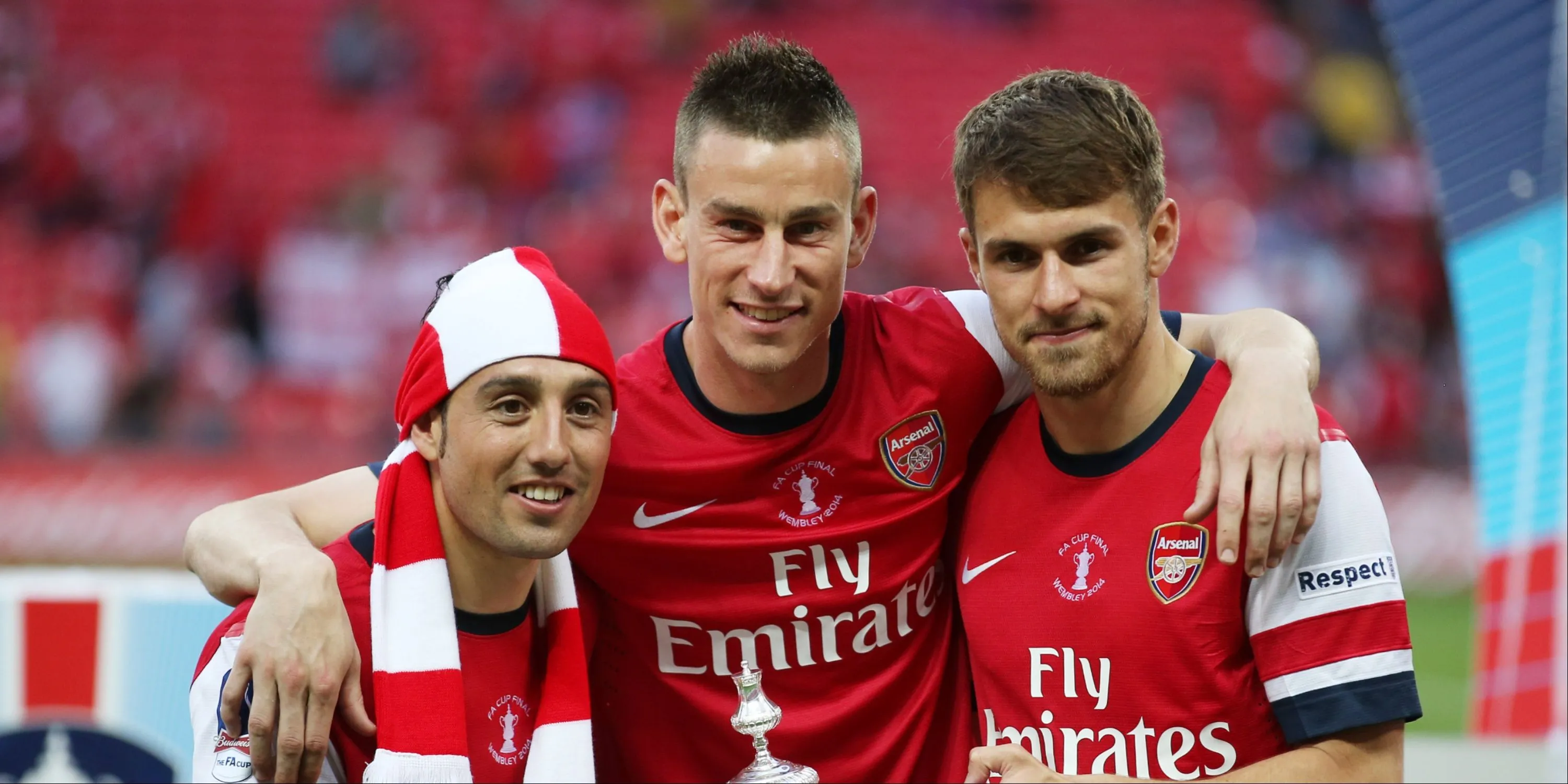 Cựu tiền vệ Arsenal Aaron Ramsey cùng Laurent Koscielny và Santi Cazorla