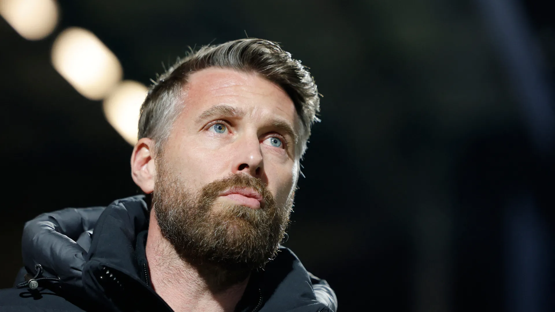 Huấn luyện viên Rob Edwards, cựu HLV Luton Town