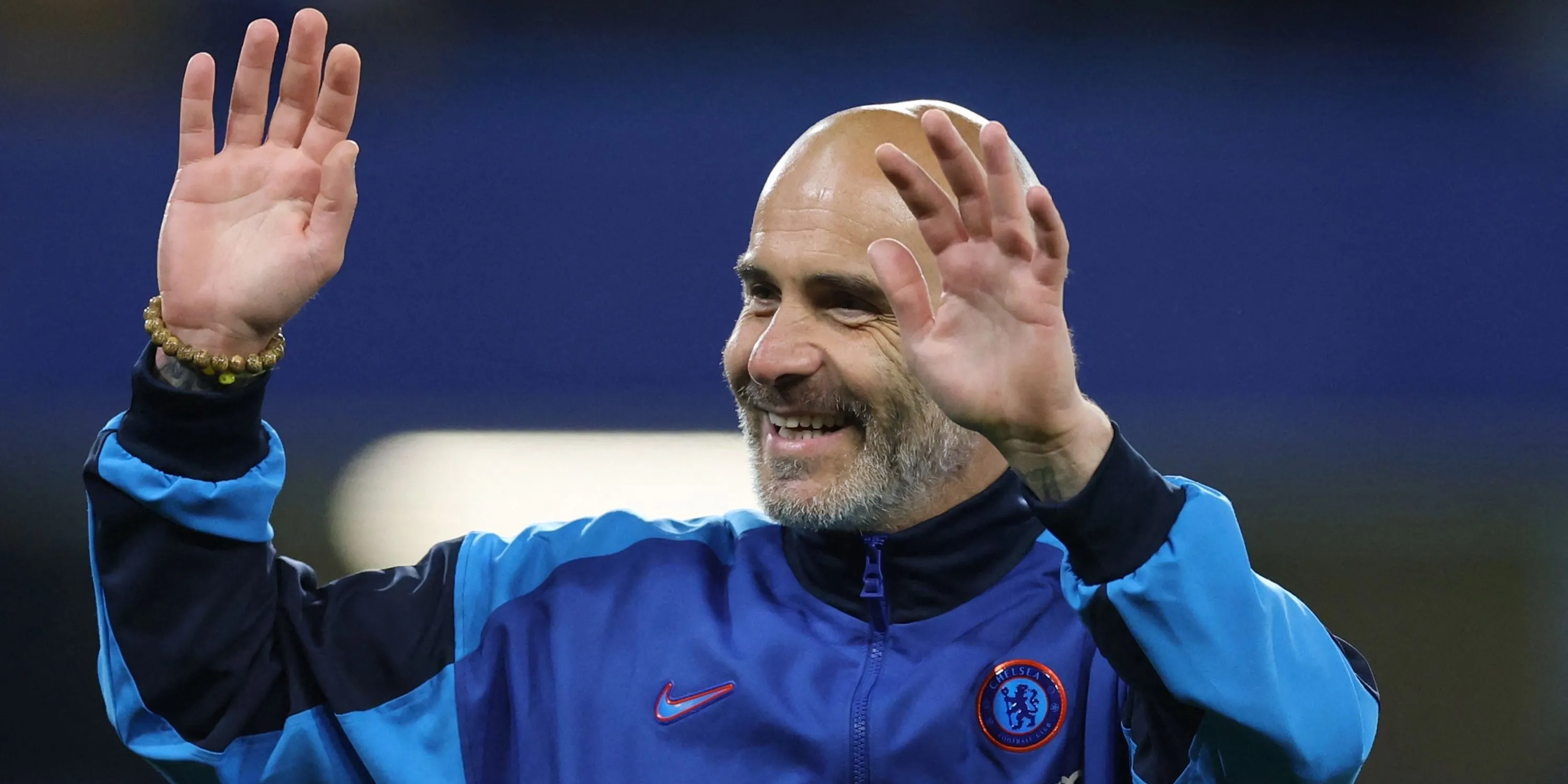 Huấn luyện viên trưởng Chelsea Enzo Maresca ăn mừng sau trận đấu