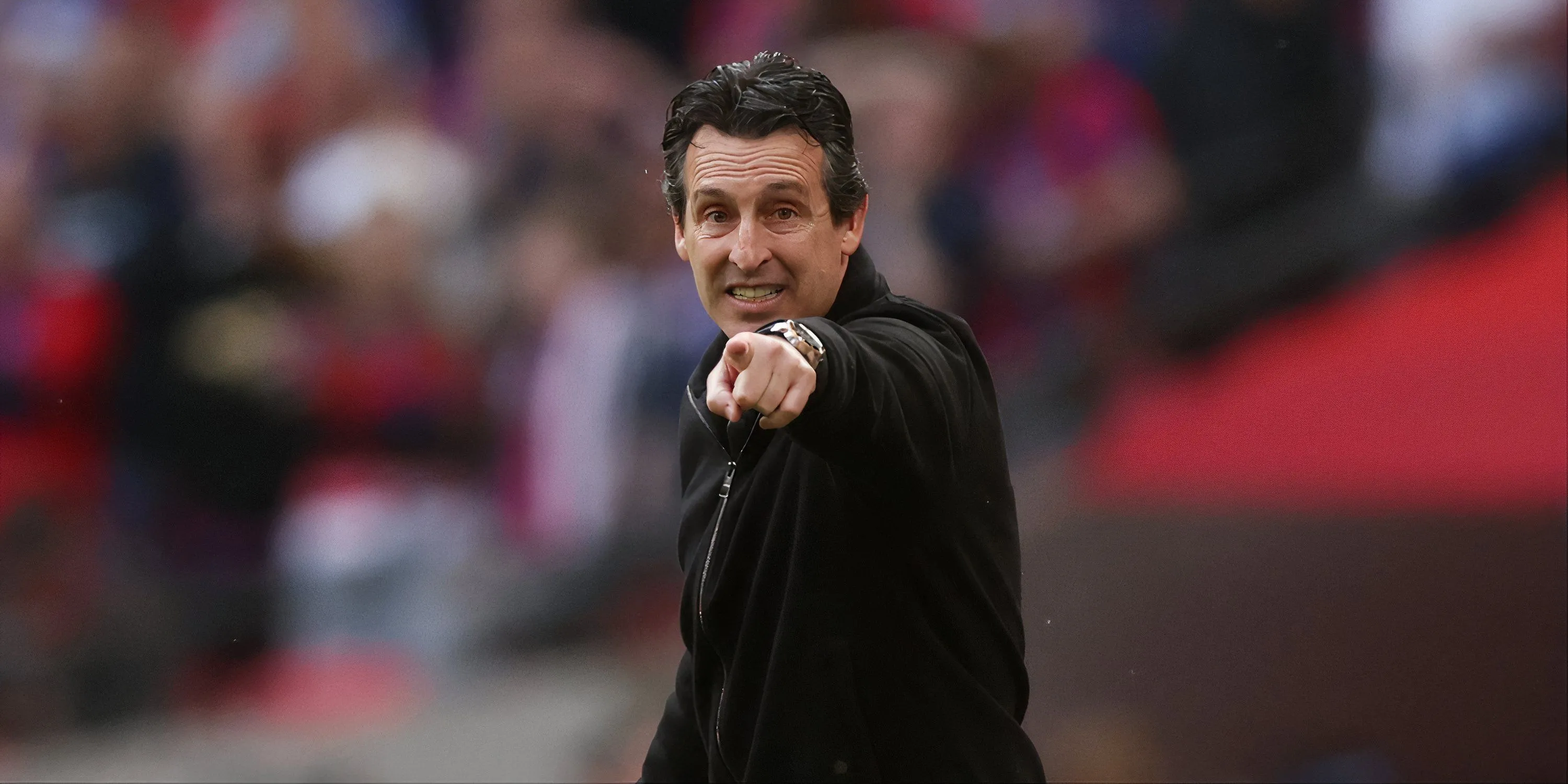 Huấn luyện viên Unai Emery của Aston Villa trong trận đấu gần đây