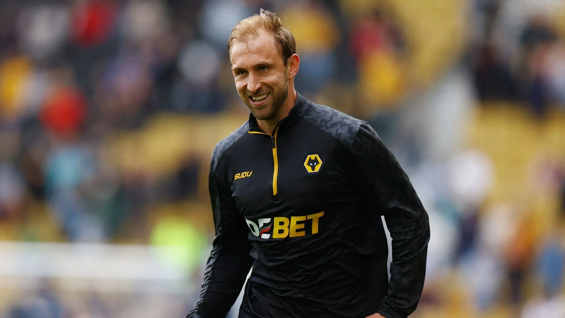 Craig Dawson, hậu vệ của Wolves, mục tiêu chuyển nhượng của Wrexham