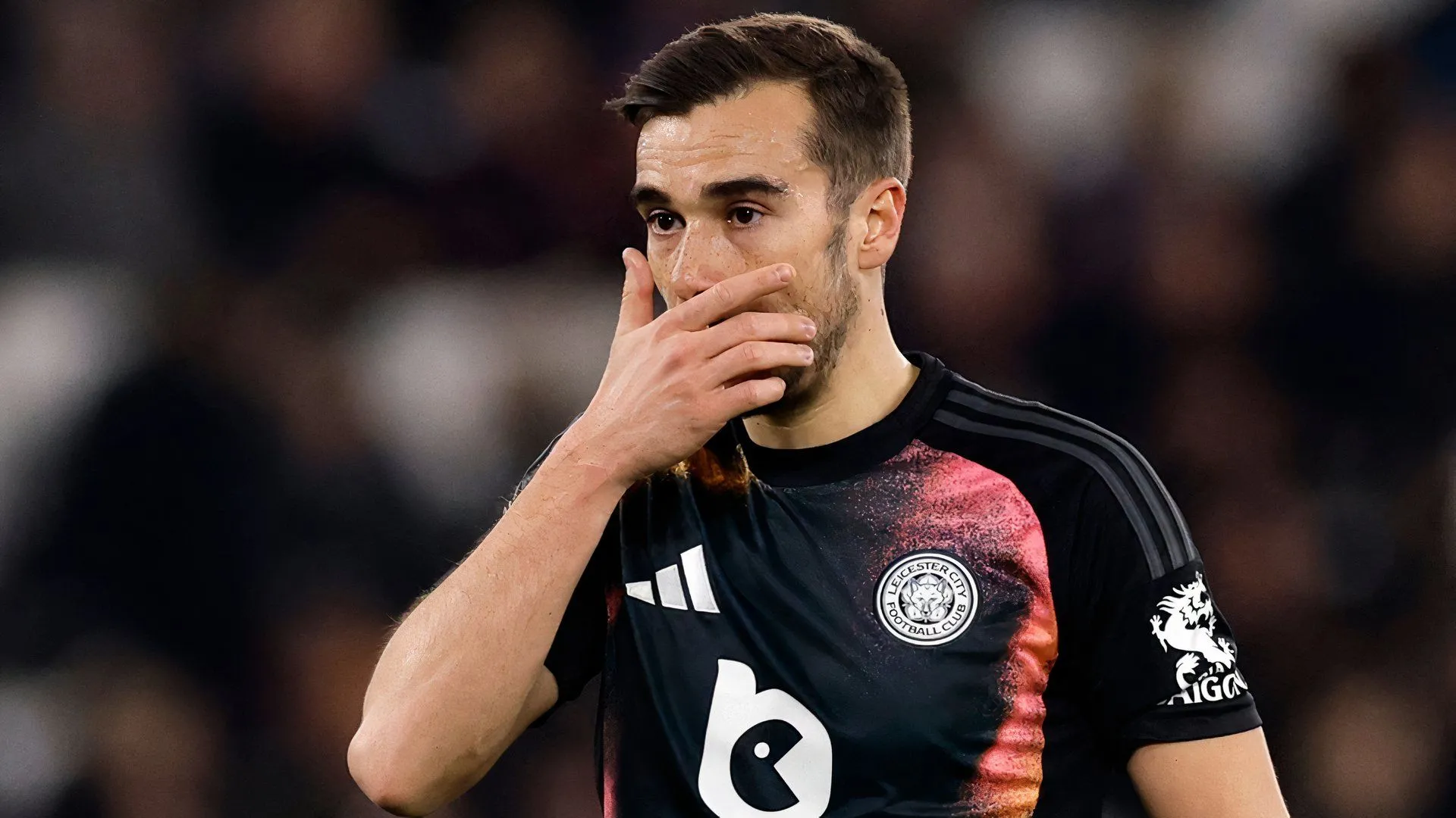 Harry Winks, cầu thủ được dự đoán có thể rời Leicester City