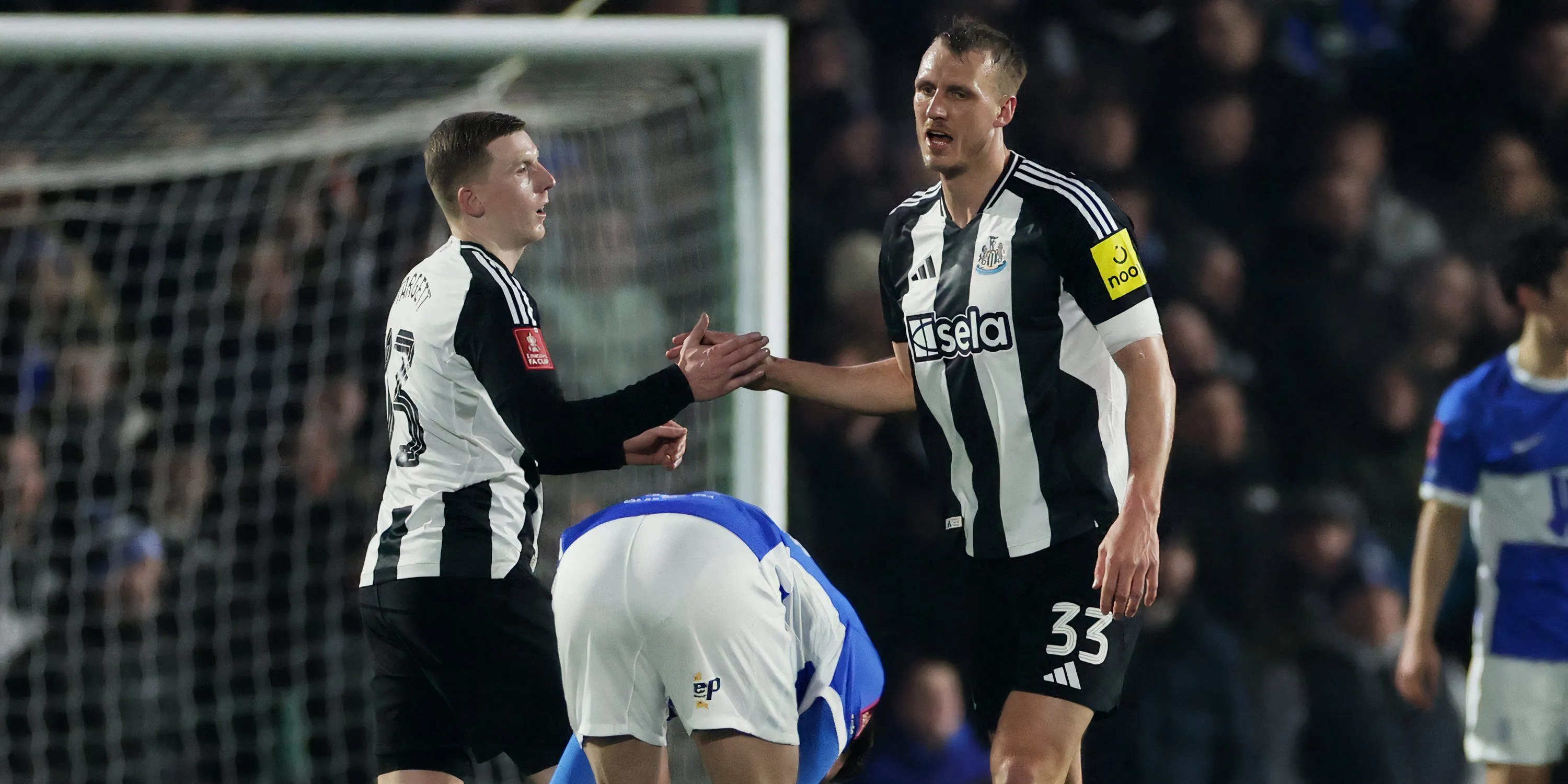 Hậu vệ Matt Targett của Newcastle United