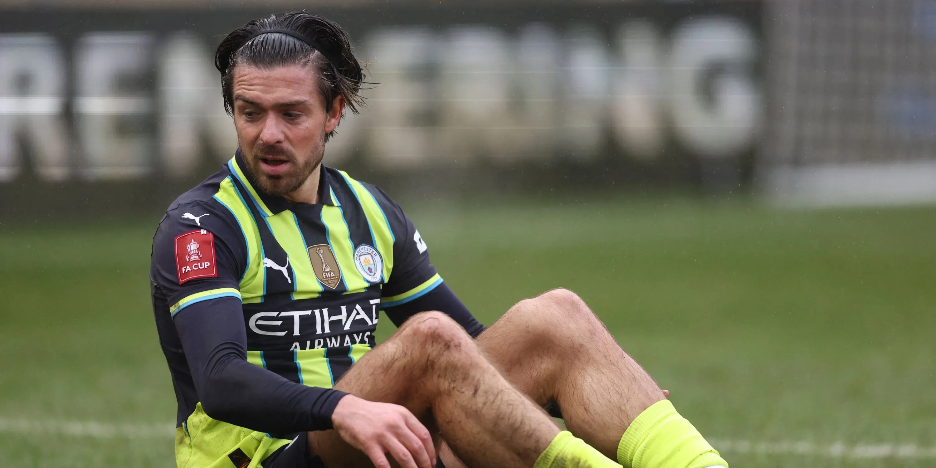 Jack Grealish được nhiều câu lạc bộ Ngoại hạng Anh quan tâm chuyển nhượng