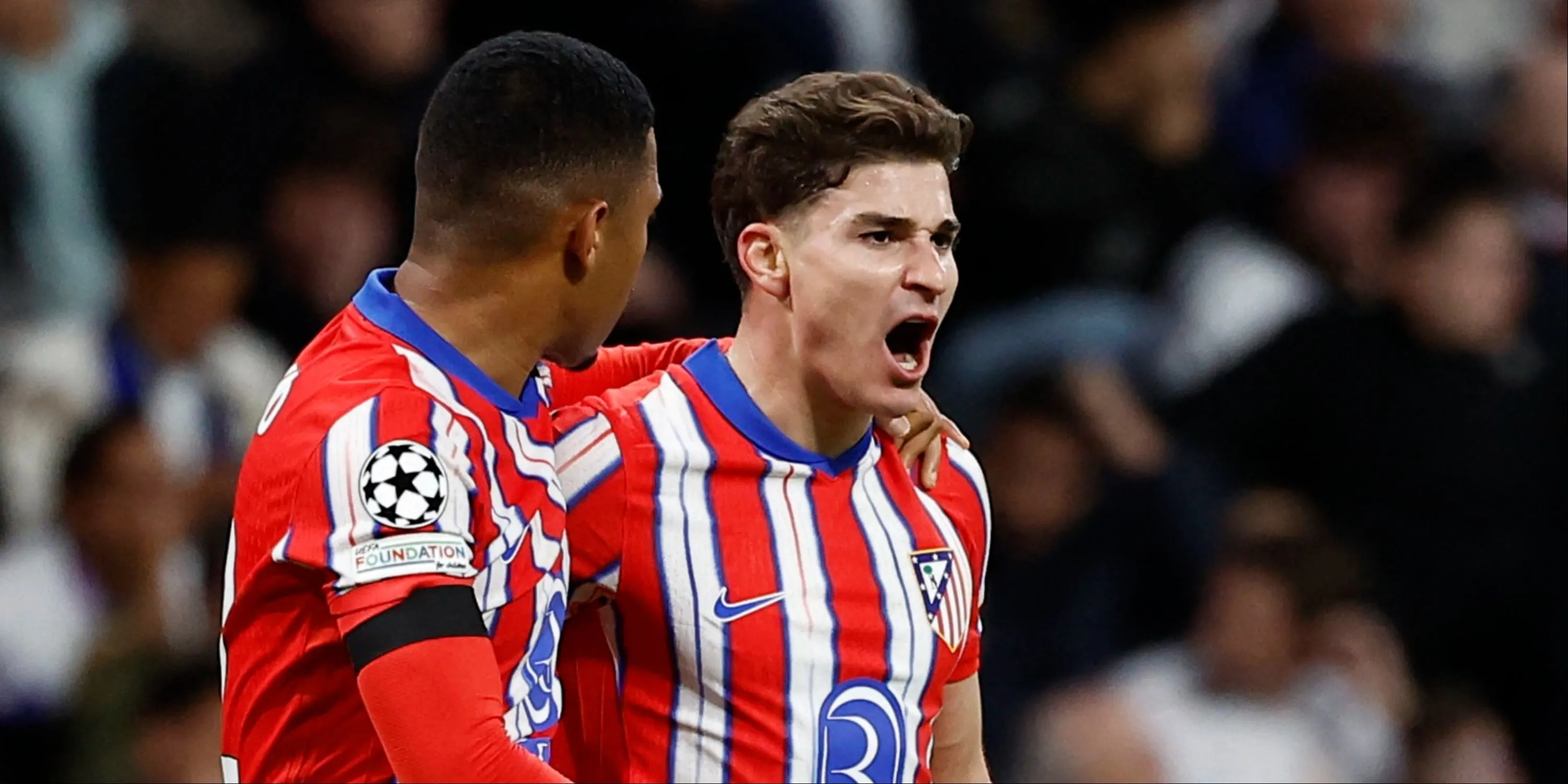 Julian Alvarez thể hiện kỹ năng trong trận đấu cho Atletico Madrid