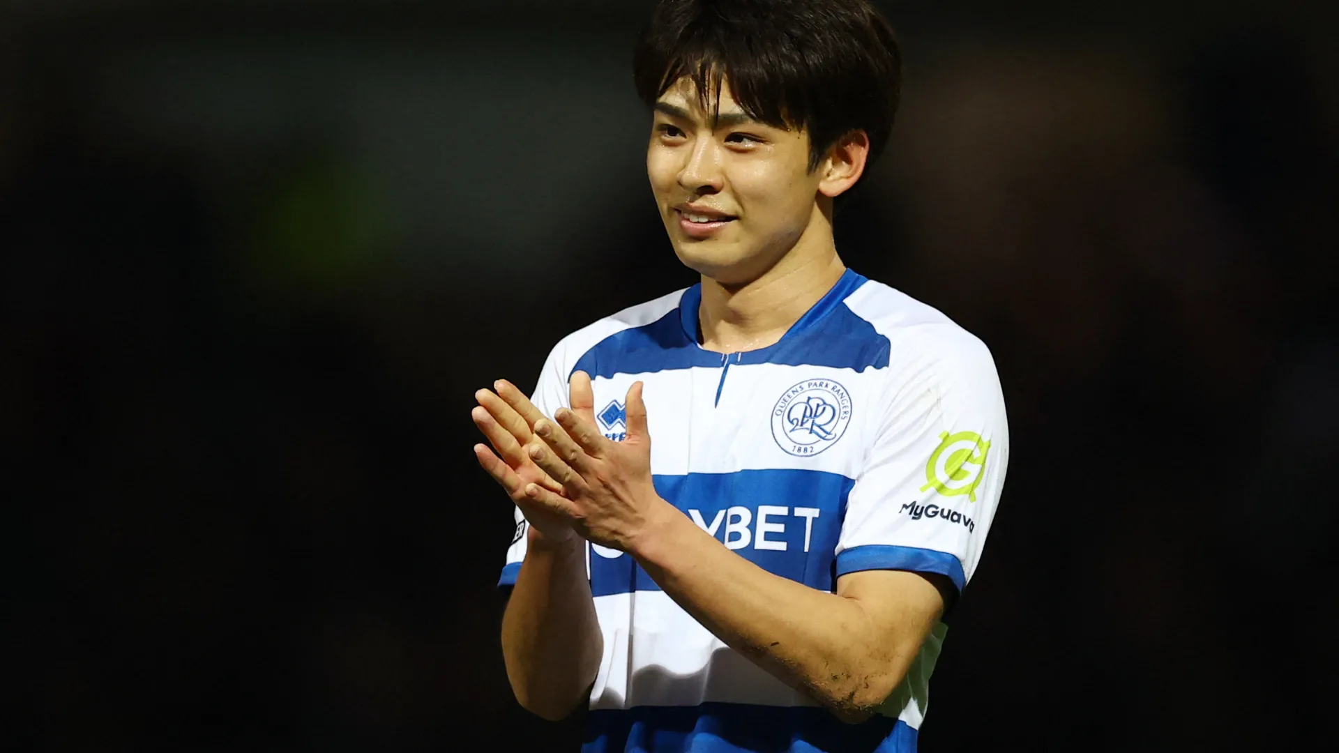 Koki Saito trong màu áo QPR thi đấu tại giải Hạng Nhất Anh
