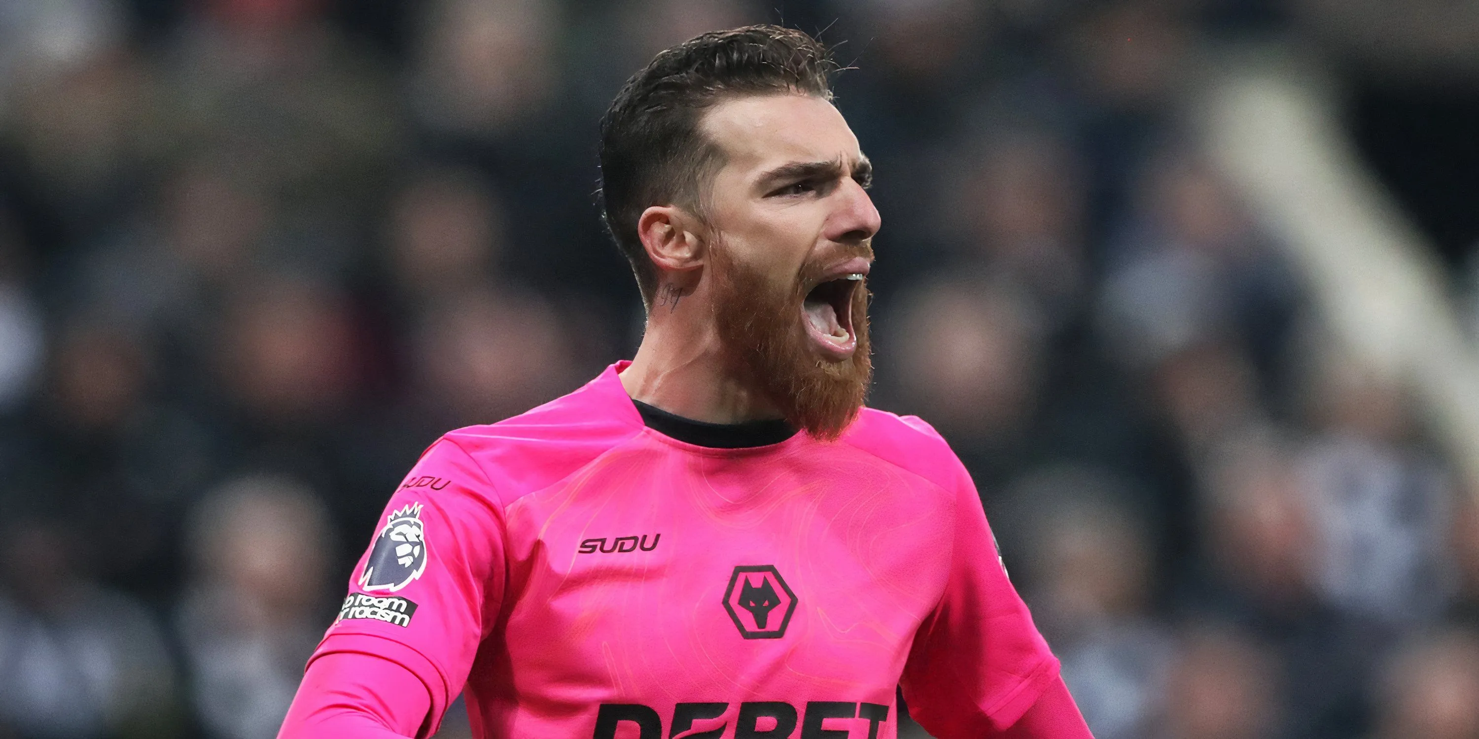 Thủ môn Jose Sa trong màu áo Wolves