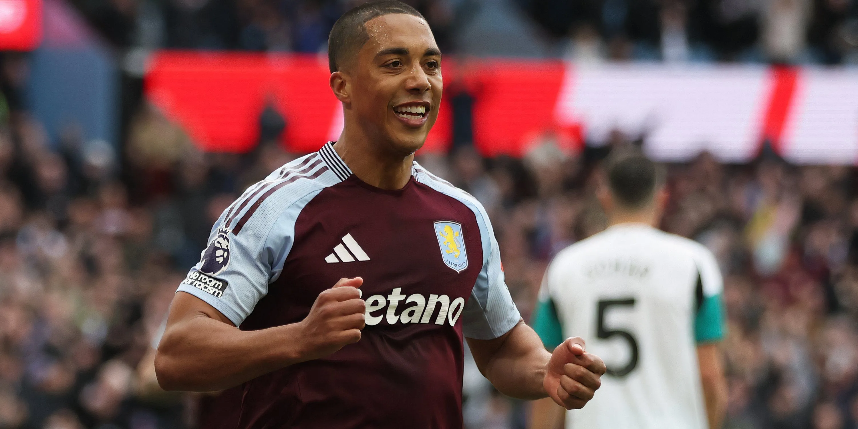 Tiền vệ Youri Tielemans, Cầu thủ xuất sắc nhất mùa của Aston Villa