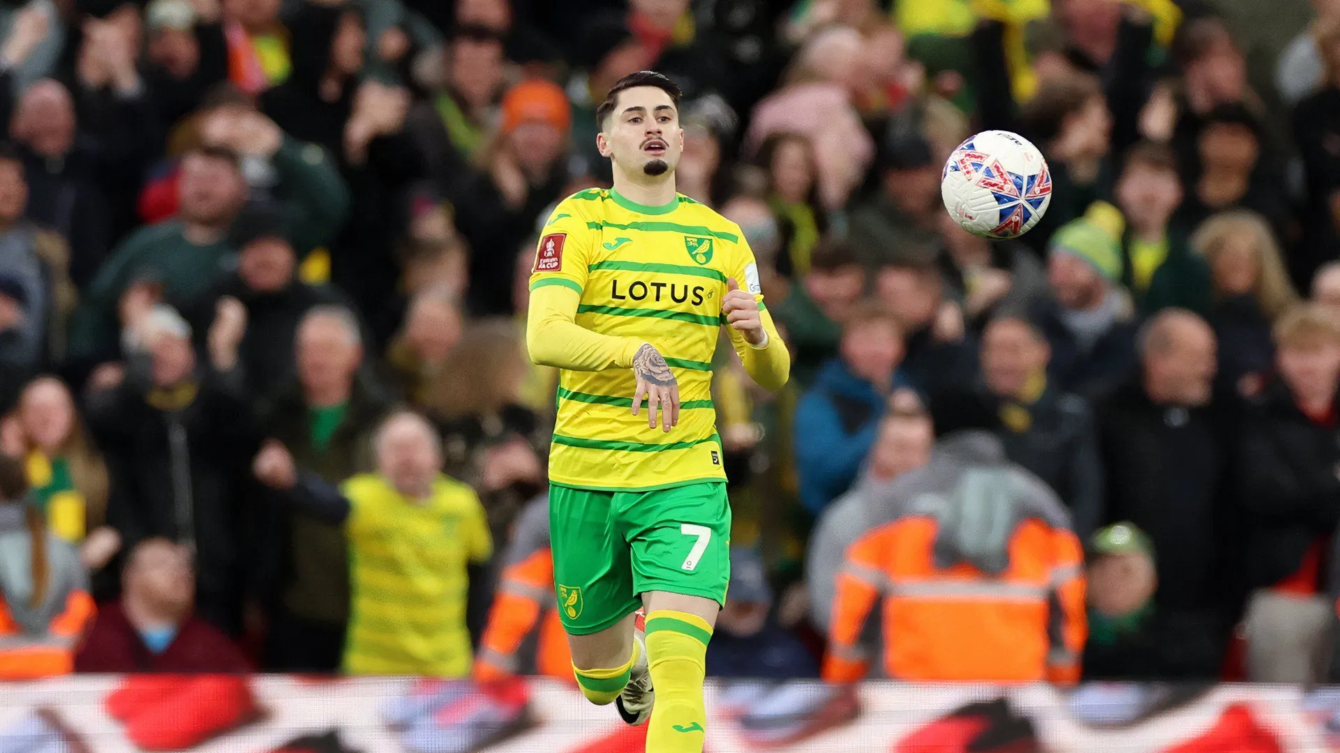 Borja Sainz rời Norwich City gia nhập FC Porto
