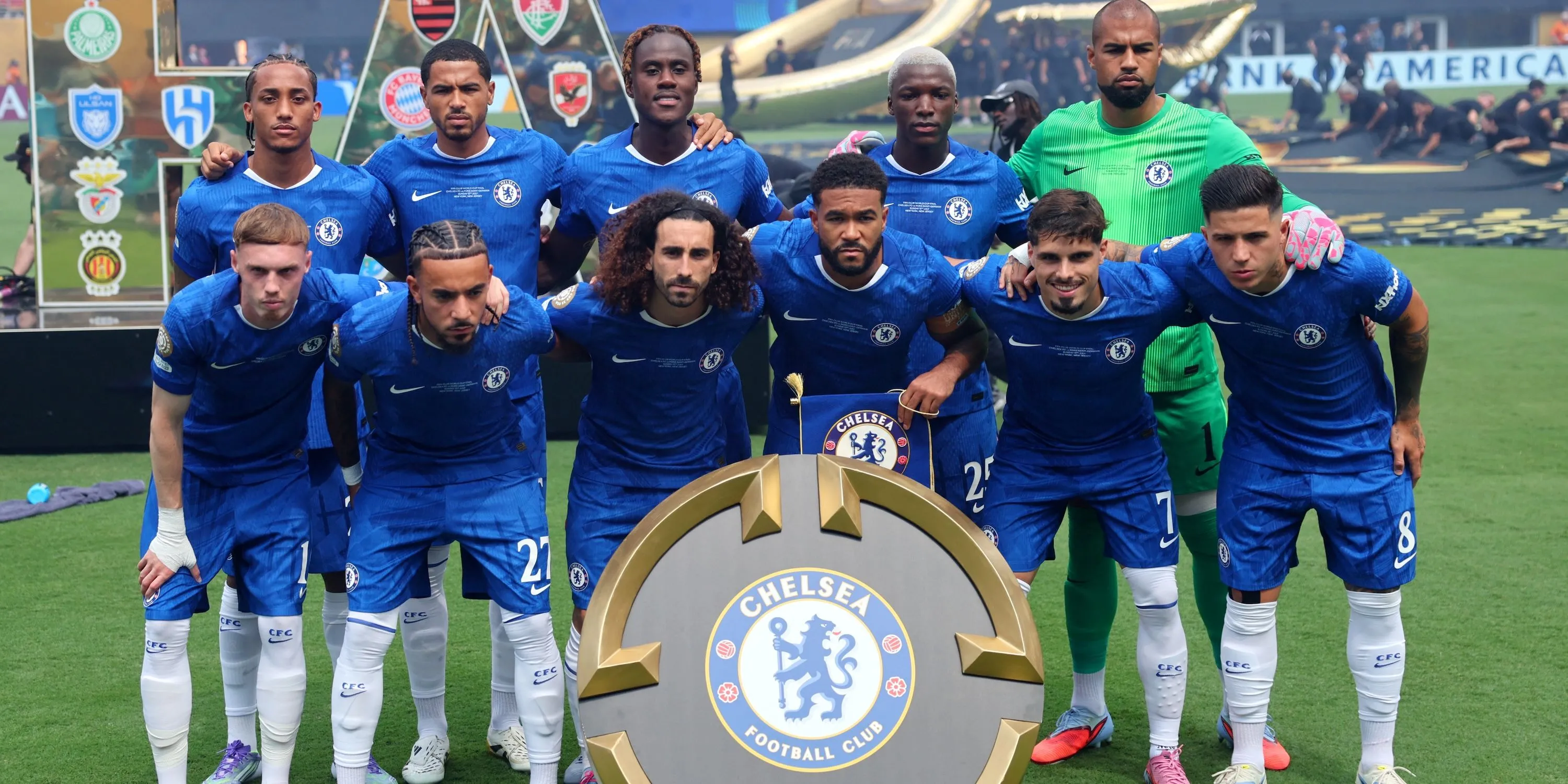 Đội hình Chelsea ra sân thi đấu, thể hiện sức mạnh tập thể tại Ngoại hạng Anh
