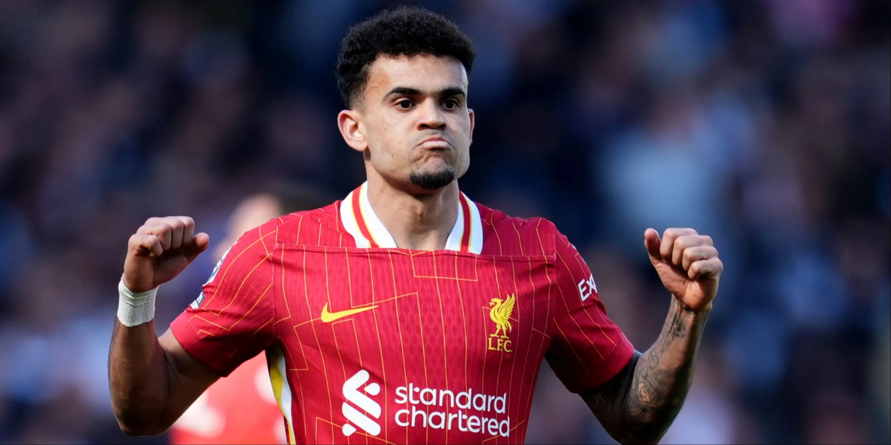 Luis Diaz trong màu áo Liverpool với quyết tâm giữ chân tiền vệ người Colombia