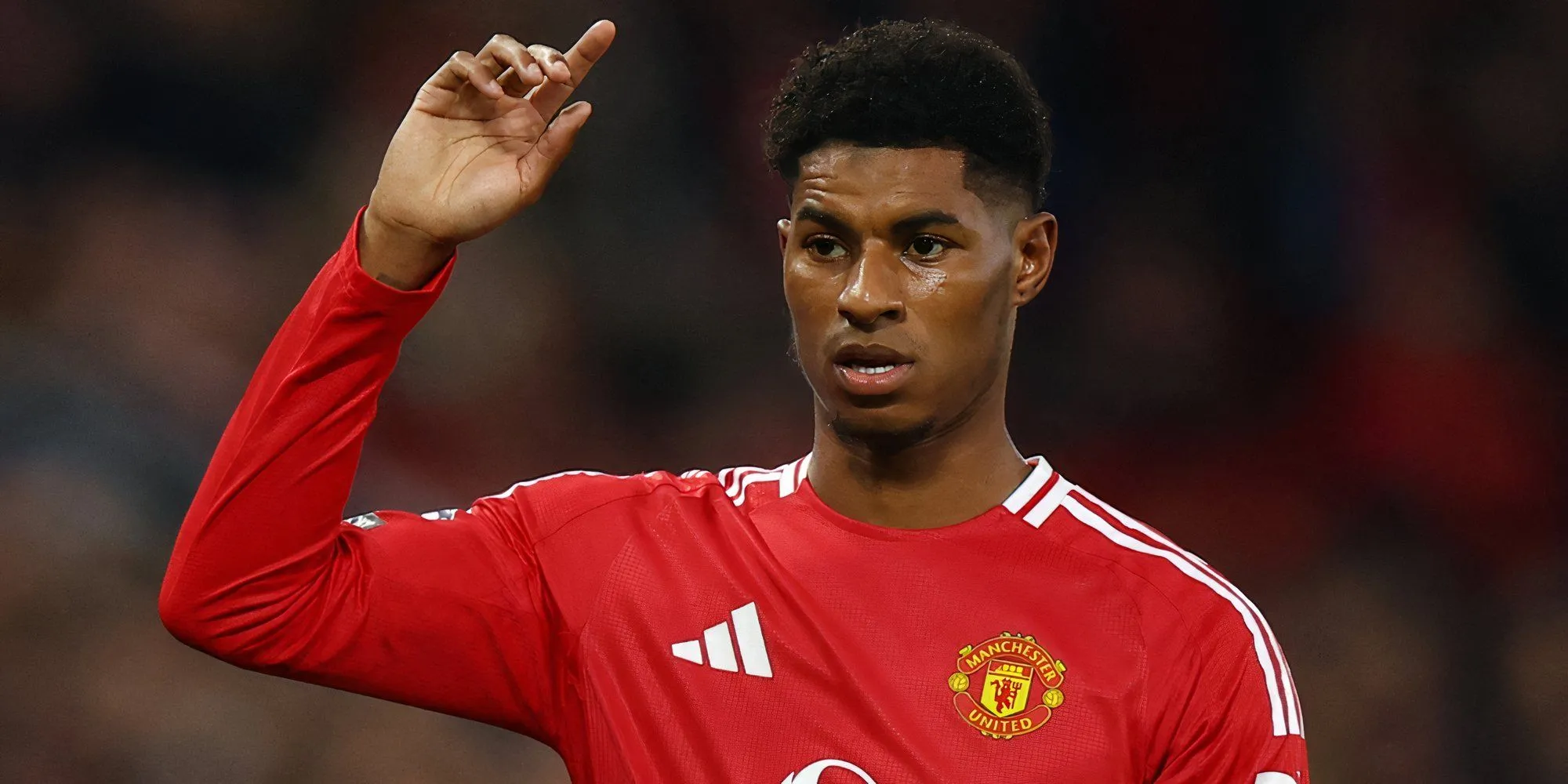 Marcus Rashford trong màu áo Manchester United, cầu thủ đang được đồn đoán chuyển đến Barcelona