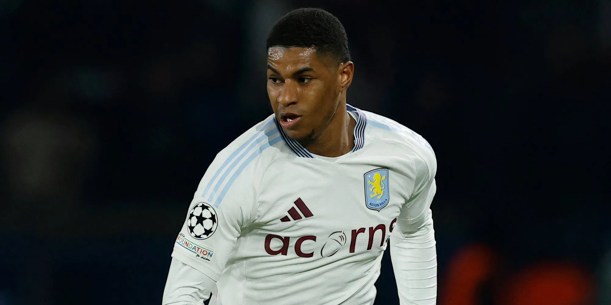Marcus Rashford trong màu áo Manchester United đối đầu Aston Villa tin đồn chuyển nhượng