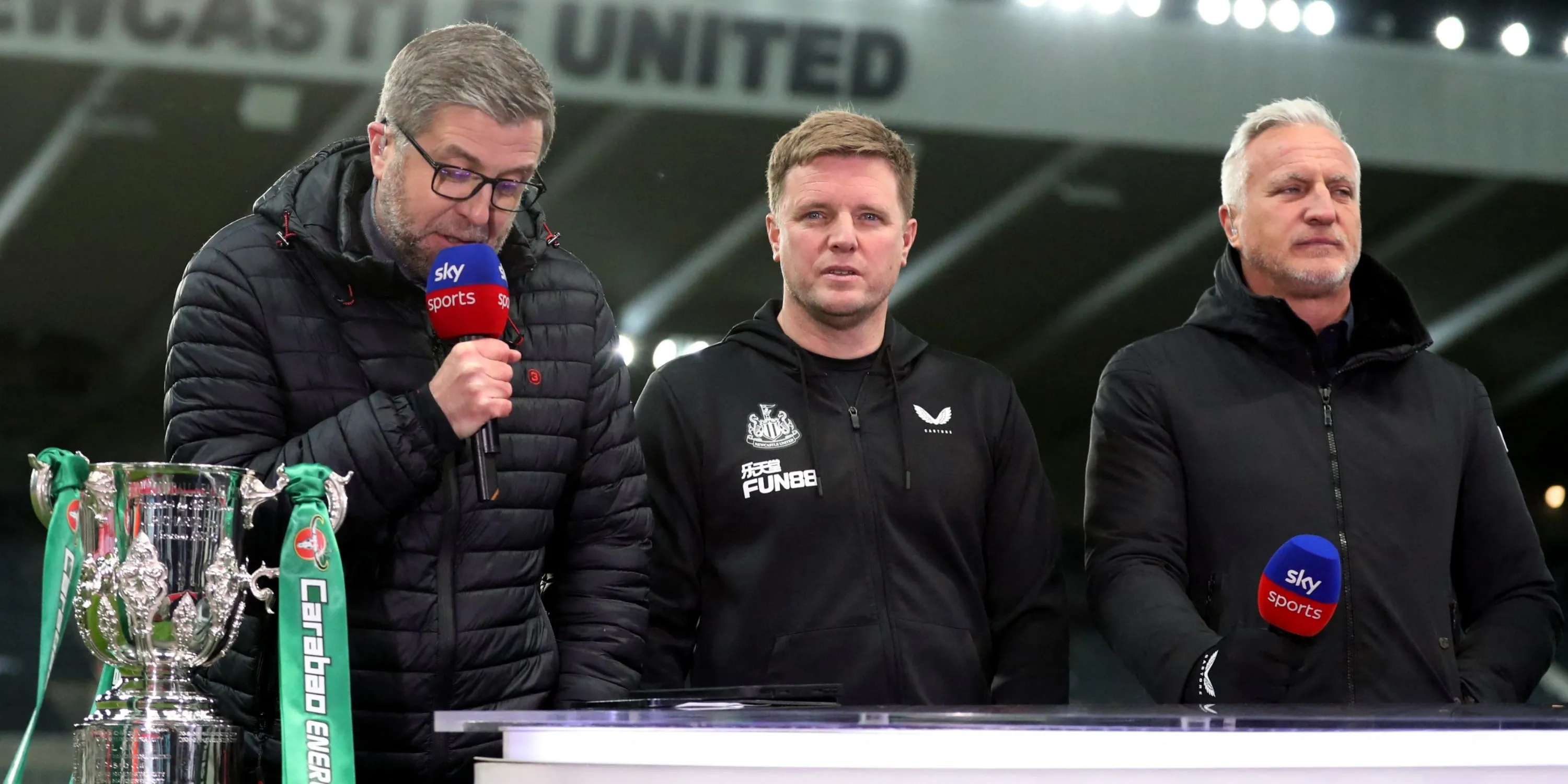 MC Mark Chapman, người dẫn chương trình bóng đá và rugby kỳ cựu của BBC