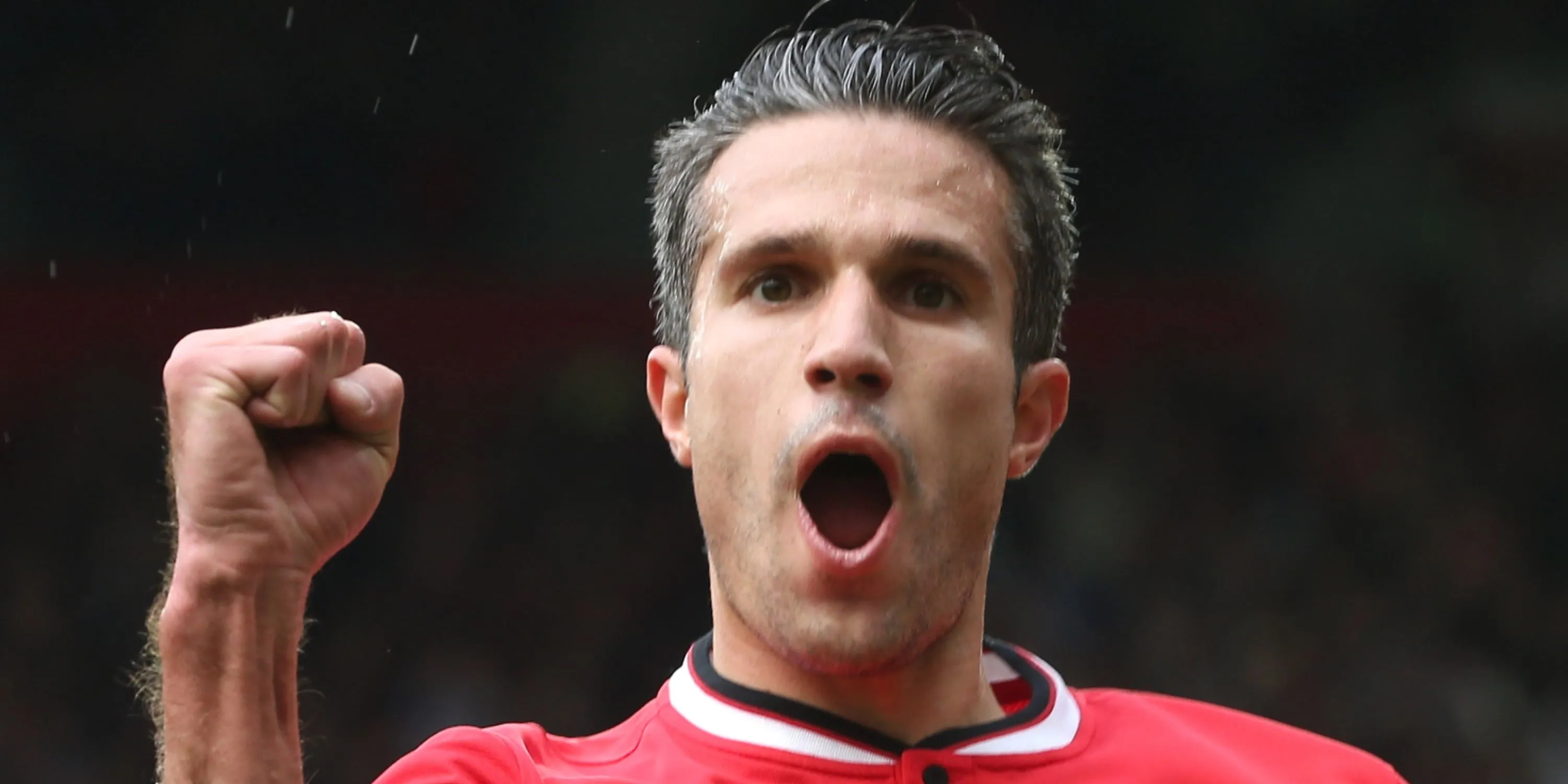 Robin van Persie, tiền đạo với cú sút chân trái ma thuật cho Arsenal và Man United