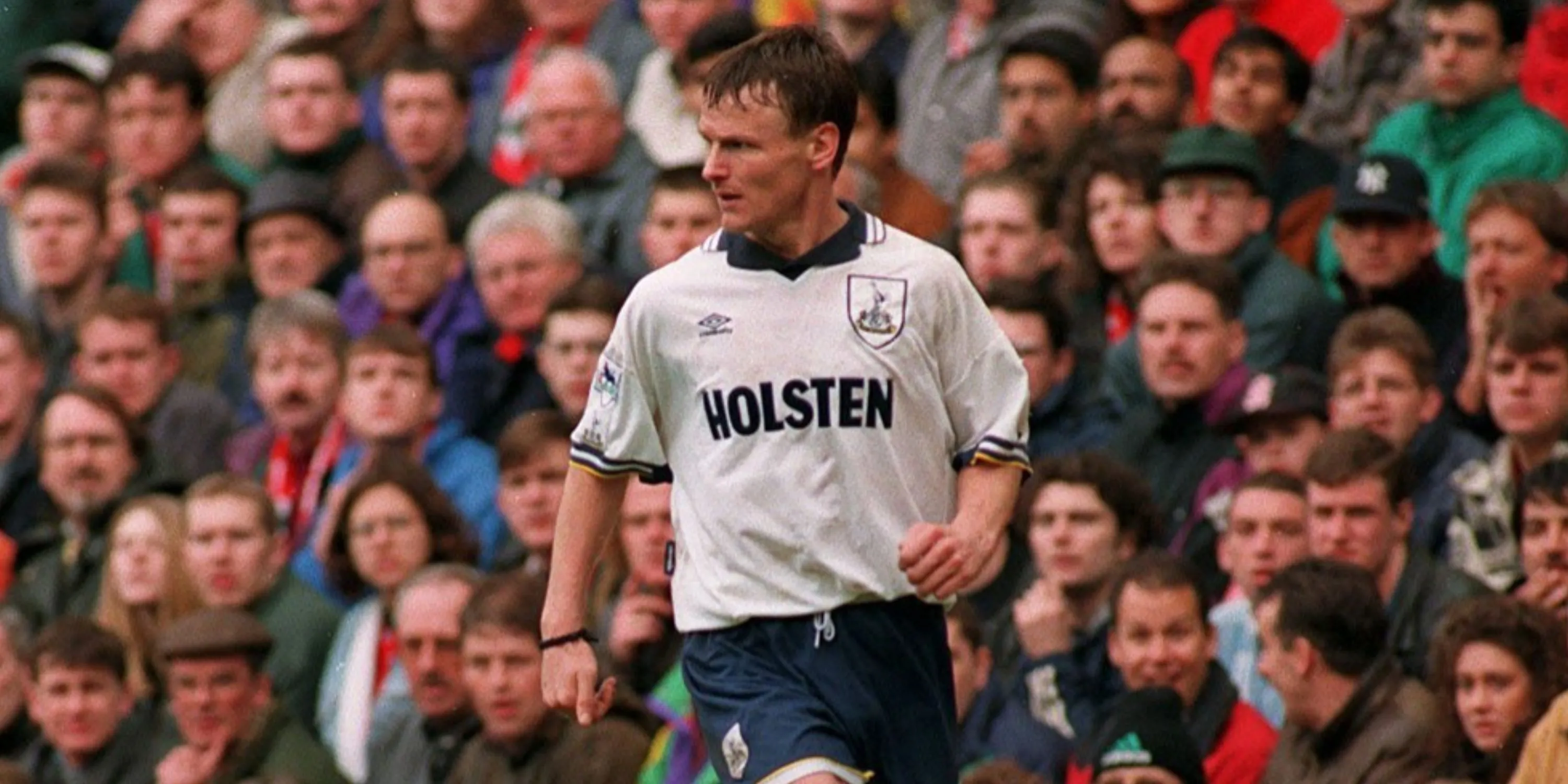 Teddy Sheringham, cầu thủ tấn công kỳ cựu của Tottenham và Manchester United